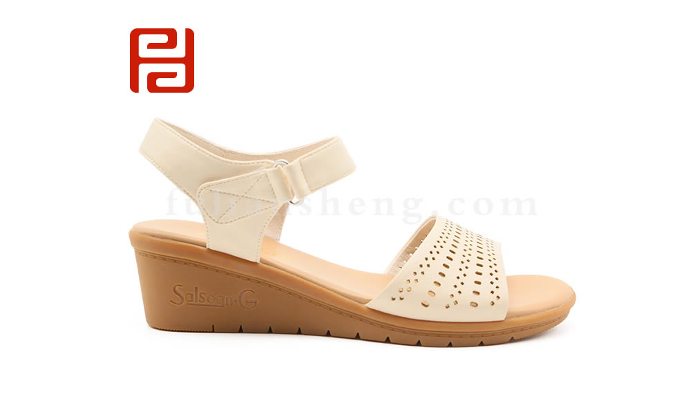 福連升舒適媽媽涼鞋 女款夏季中年舒適坡跟女鞋圖片