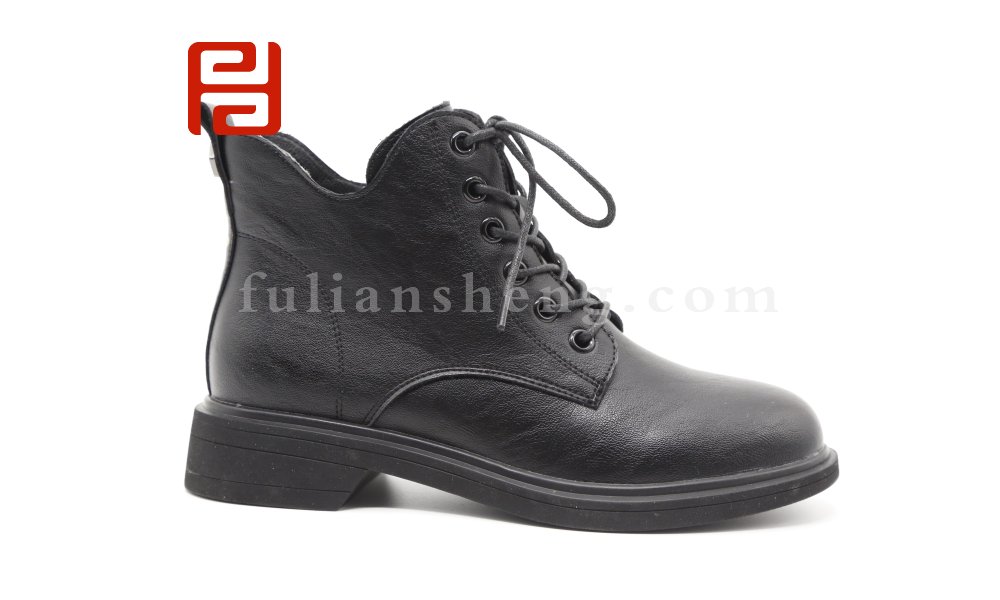 福連升2020冬季新款女平底低跟系帶英倫風(fēng)馬丁靴短靴圖片