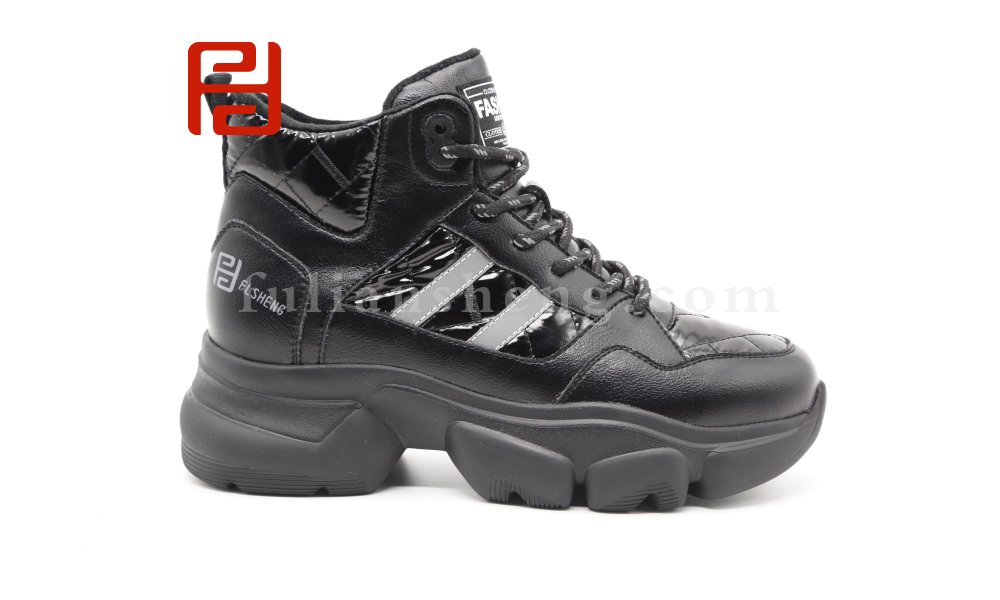 福連升2020冬季新款時(shí)尚運(yùn)動(dòng)百搭高幫厚底顯高牛皮老爹鞋圖片