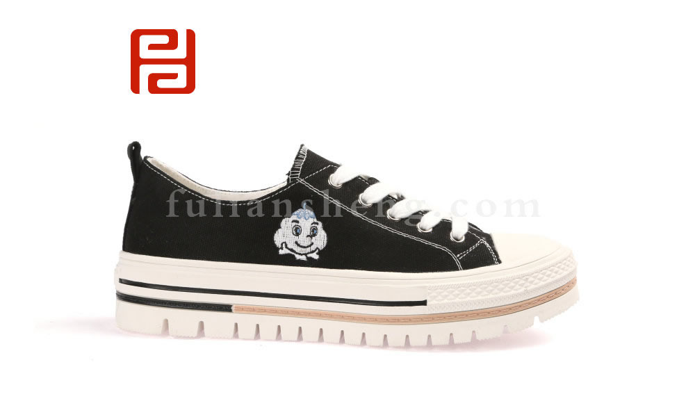 福連升休閑板鞋 厚底帆布鞋棉麻刺繡舒適布鞋(圖1)