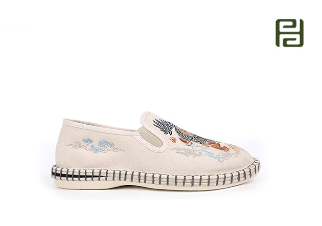 福連升春季新款中國風(fēng)繡花小布鞋男鞋